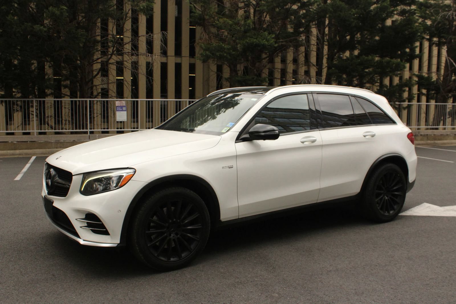 Used 2018 Mercedes-Benz GLC 43 AMG 4MATIC image 12