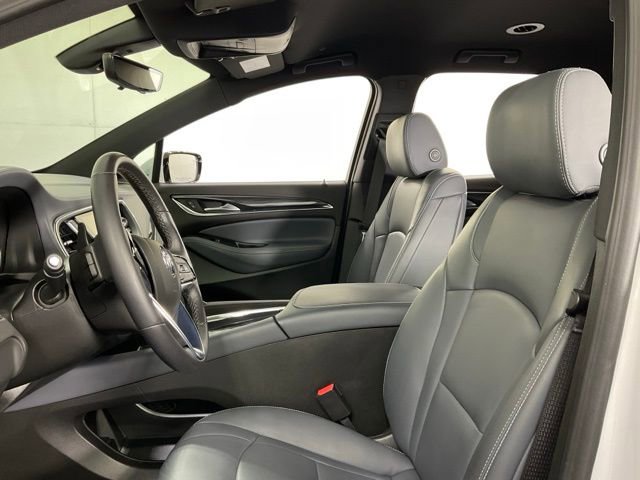 Used 2023 Buick Enclave Essence image 29