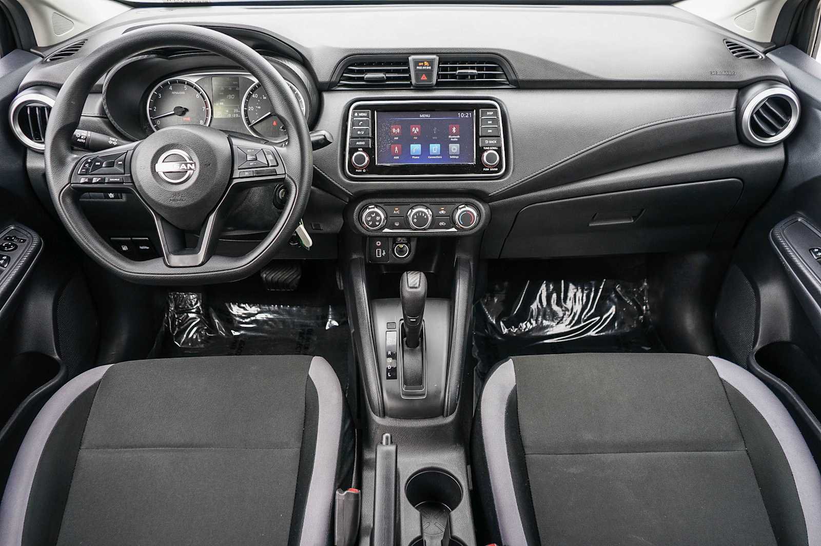 Used 2025 Nissan Versa S w/ Trunk Package FWD image 11