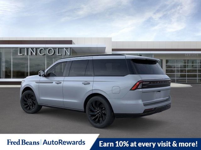 New 2025 Lincoln Navigator Reserve w/ Jet Appearance Package image 4