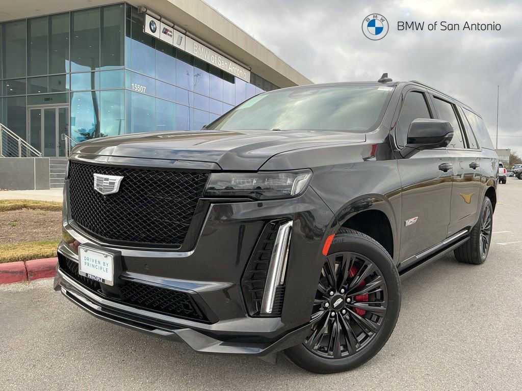 Used 2024 Cadillac Escalade ESV V w/ LPO, ONYX Package