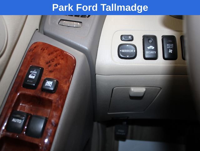 Used 2005 Toyota Highlander Limited AWD/4WD image 17