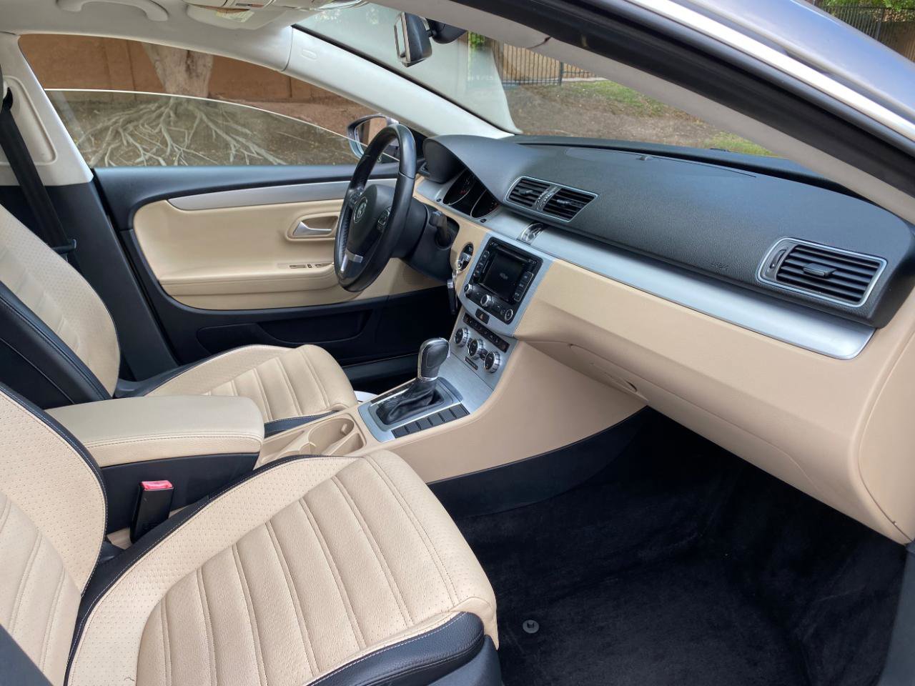 Used 2014 Volkswagen CC Sport image 50