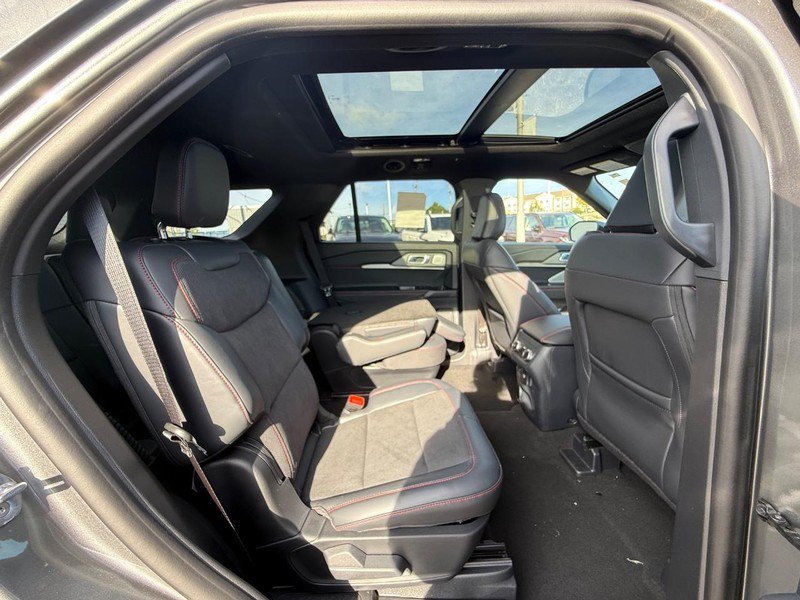 New 2027 Ford Explorer ST w/ Sun And Sound Package AWD/4WD image 15