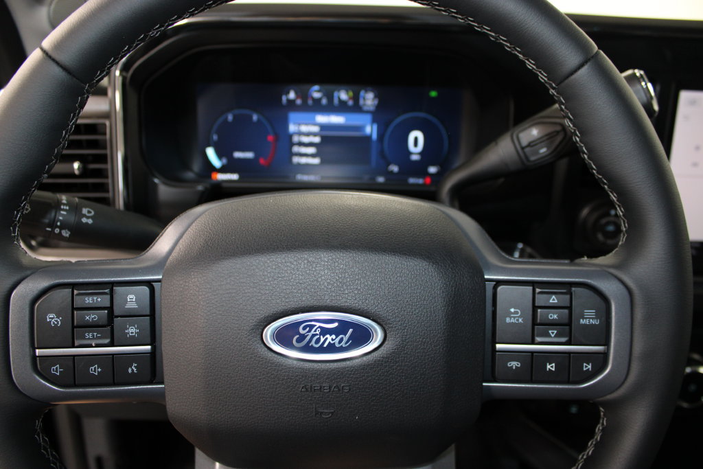 New 2026 Ford F250 Lariat w/ Black Appearance Package AWD/4WD image 44