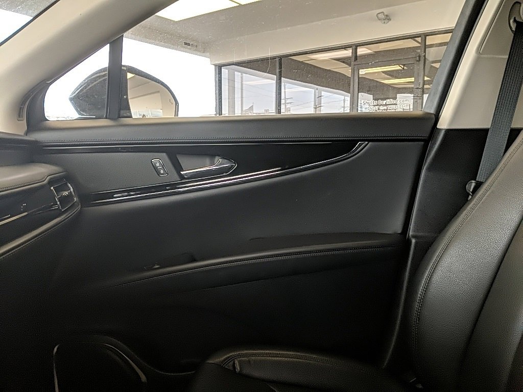 Certified 2022 Lincoln Nautilus AWD w/ Premium Package image 20