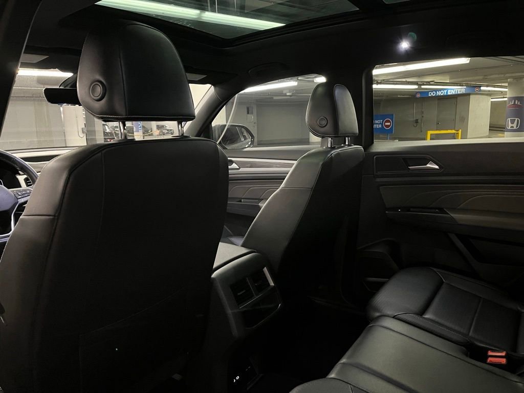 Used 2022 Volkswagen Atlas Cross Sport SE w/ Panoramic Sunroof Package image 23