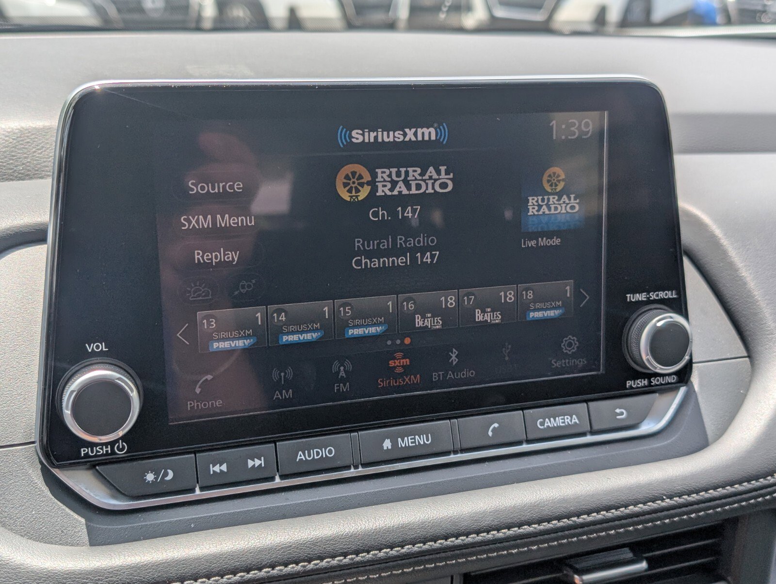 Certified 2024 Nissan Rogue SV image 24