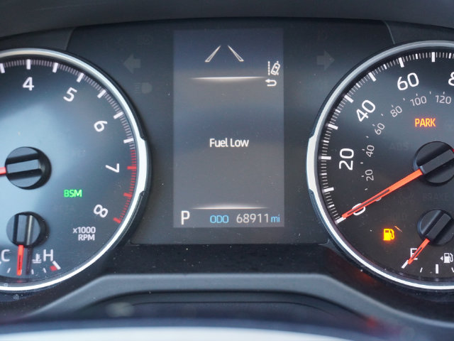 Used 2019 Toyota RAV4 XLE Premium FWD image 45