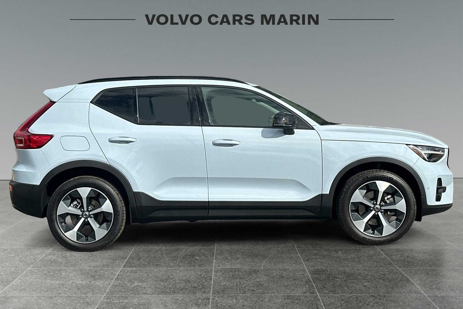 New 2026 Volvo XC40 B5 Plus w/ Protection Package Premier image 8