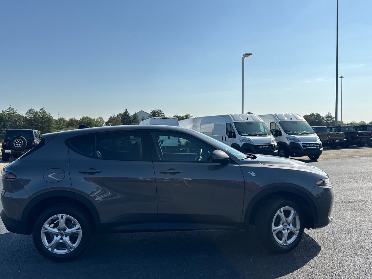 Used 2024 Dodge Hornet GT image 2