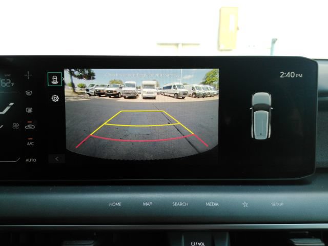 Used 2024 Kia EV9 Light Long Range RWD image 8