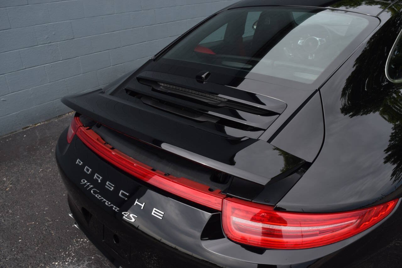 Used 2015 Porsche 911 Carrera 4S AWD/4WD image 22
