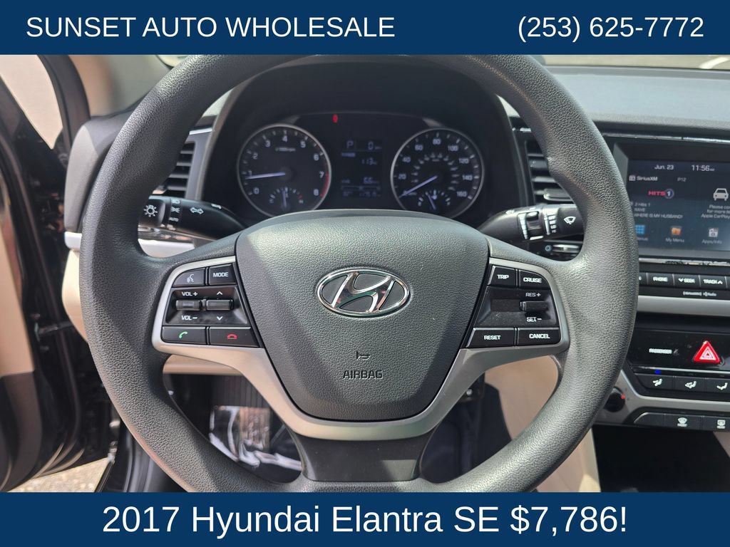 Used 2017 Hyundai Elantra SE FWD image 24