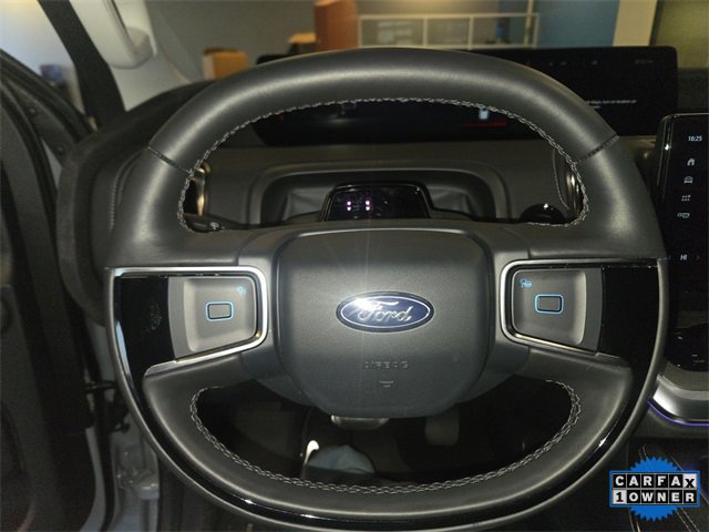Used 2025 Ford Expedition Platinum image 14