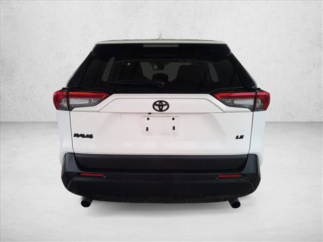 Used 2022 Toyota RAV4 LE FWD image 6