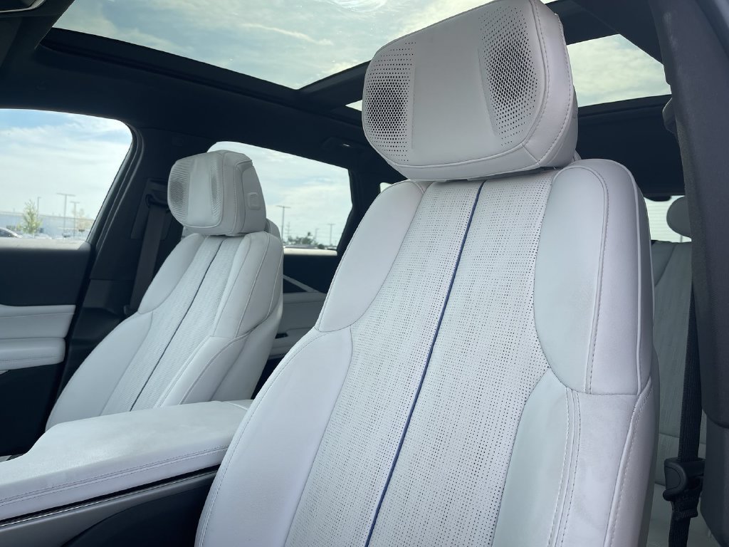 Certified 2024 Cadillac Lyriq Luxury w/ LPO, Floor Liner Package AWD/4WD image 8