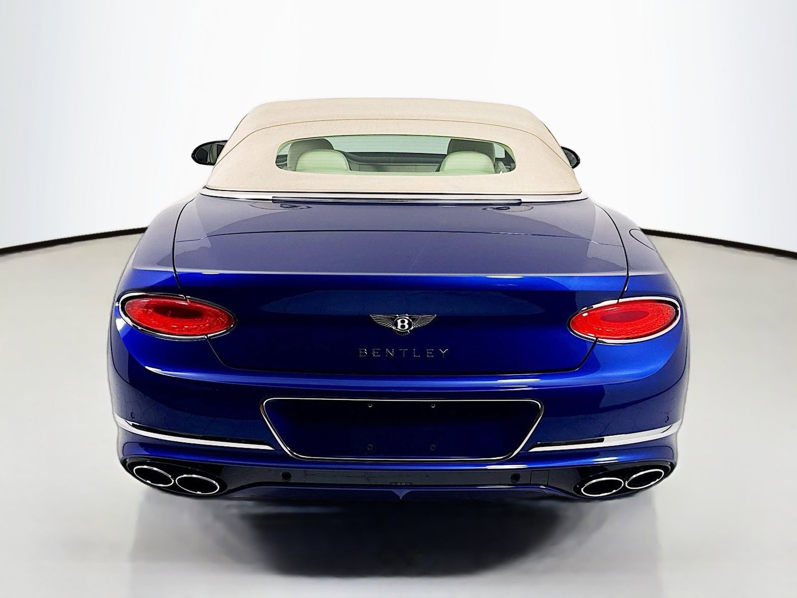 Used 2024 Bentley Continental GT AWD/4WD image 10