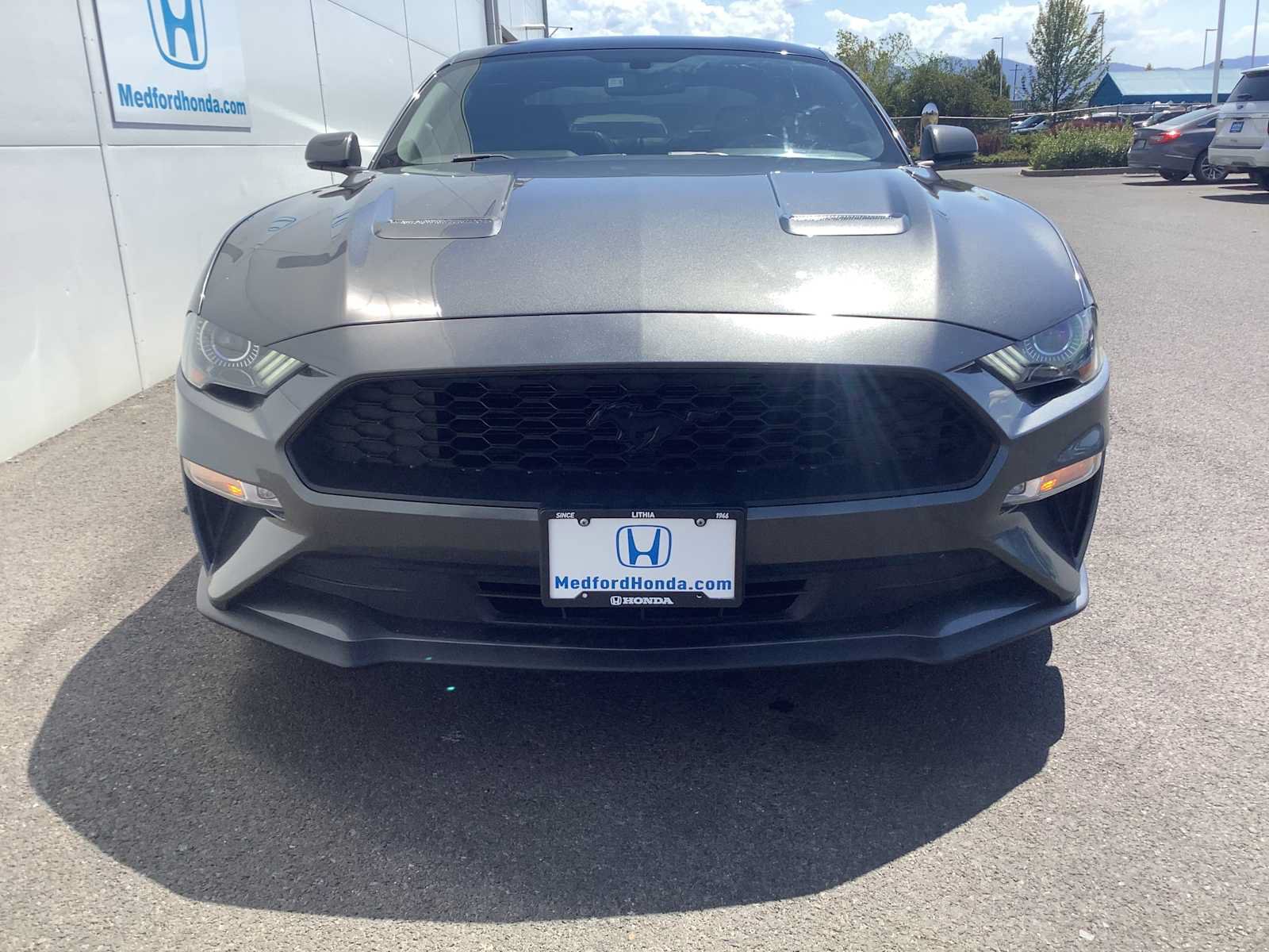 Used 2020 Ford Mustang Premium w/ Black Accent Package RWD image 9