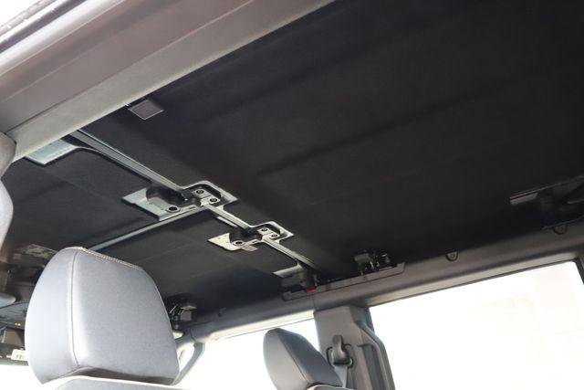 New 2026 Ford Bronco Big Bend w/ Black Diamond Package image 20