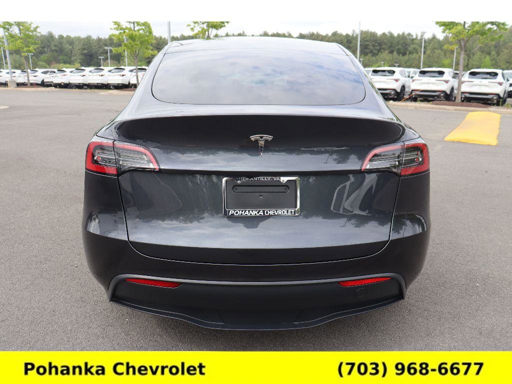 Used 2024 Tesla Model Y Long Range RWD image 6