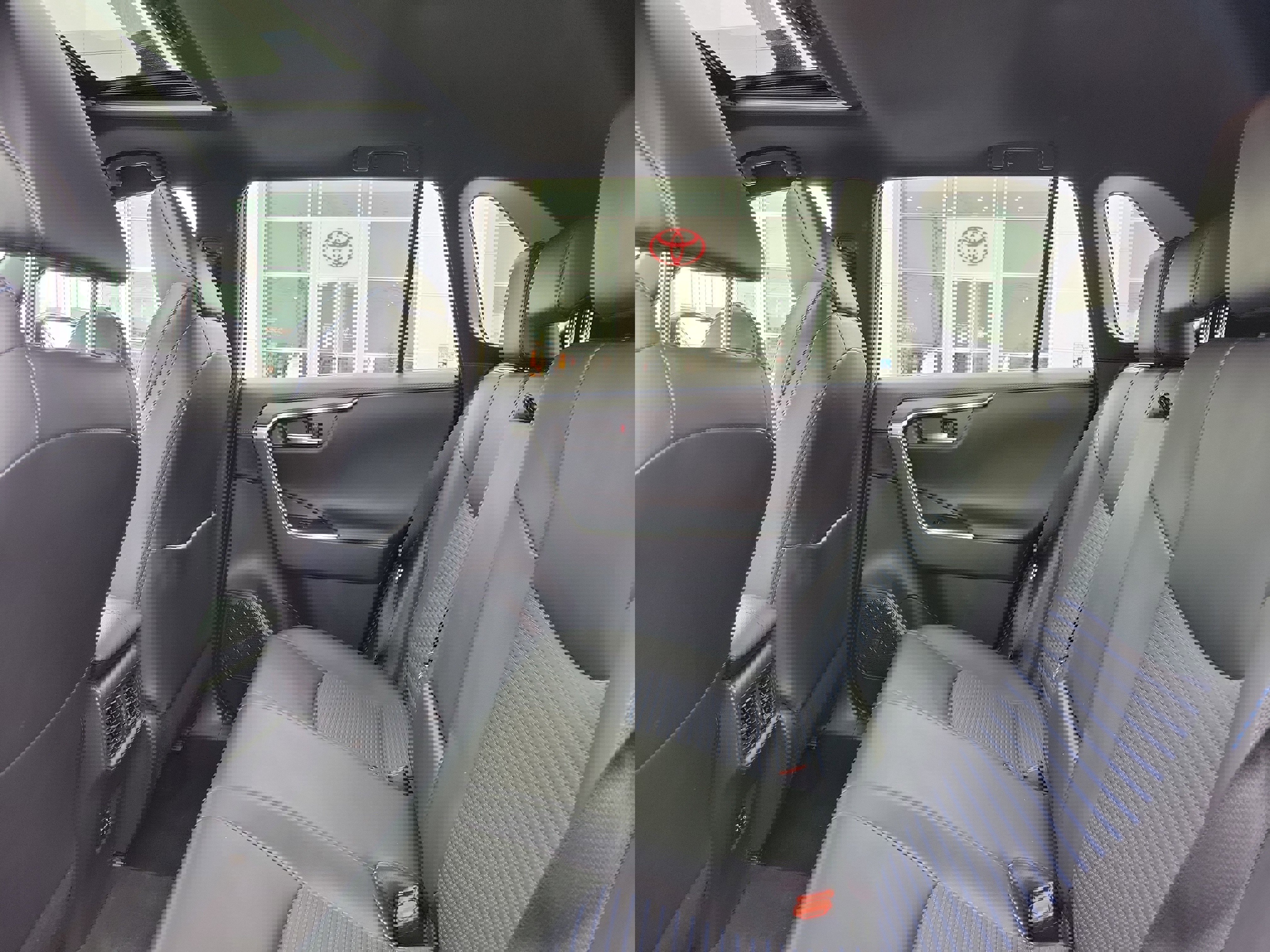 Used 2020 Toyota RAV4 XSE w/ Carpet Mat Package image 11
