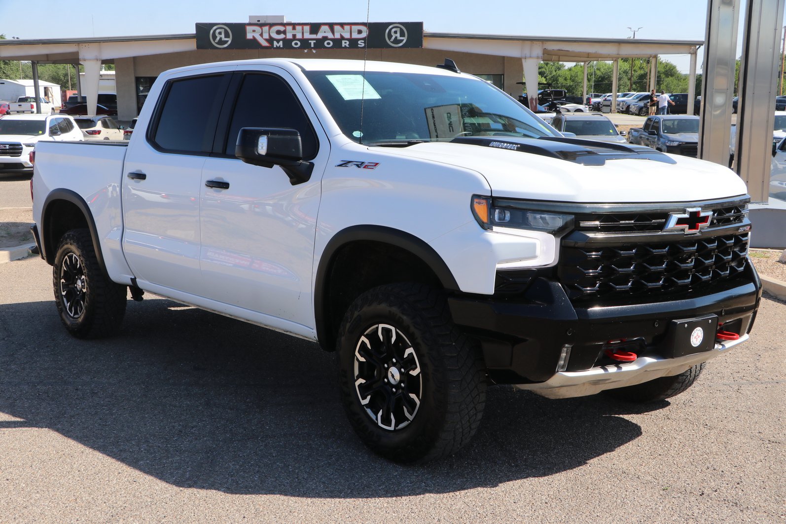 Used 2025 Chevrolet Silverado 1500 ZR2 w/ Technology Package