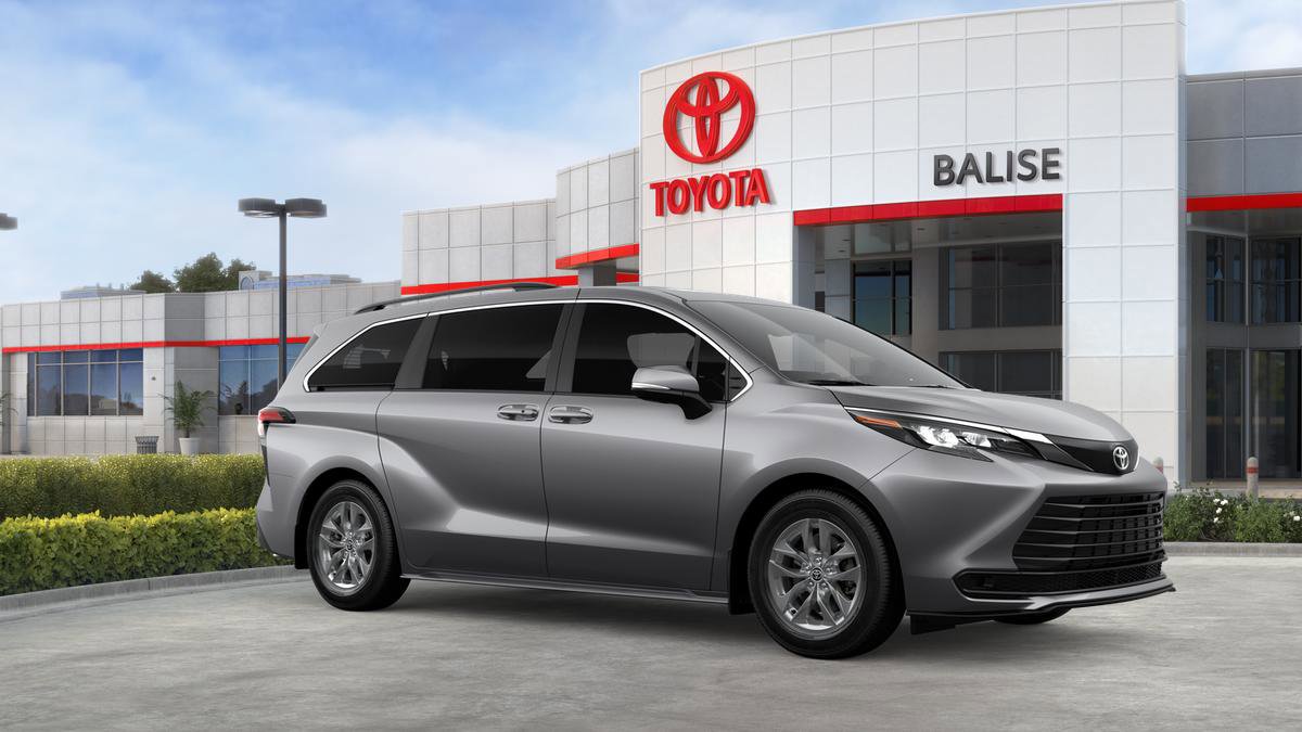 New 2026 Toyota Sienna LE AWD/4WD image 14