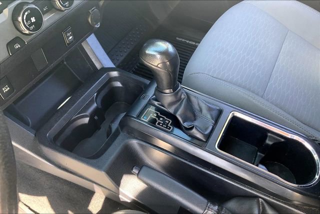 Used 2018 Toyota Tacoma SR w/ SR Convenience Package RWD image 17