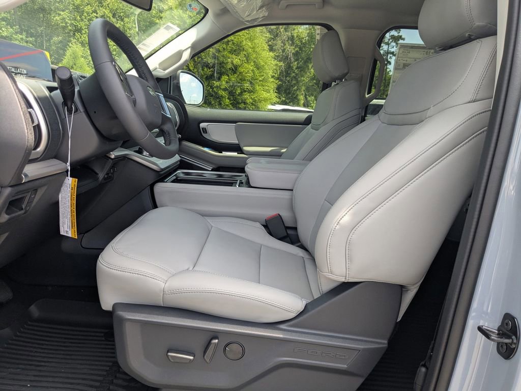 New 2026 Ford Expedition Active RWD image 14
