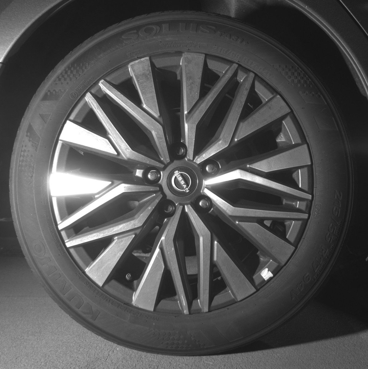 Used 2025 Nissan Altima 2.5 SV image 15