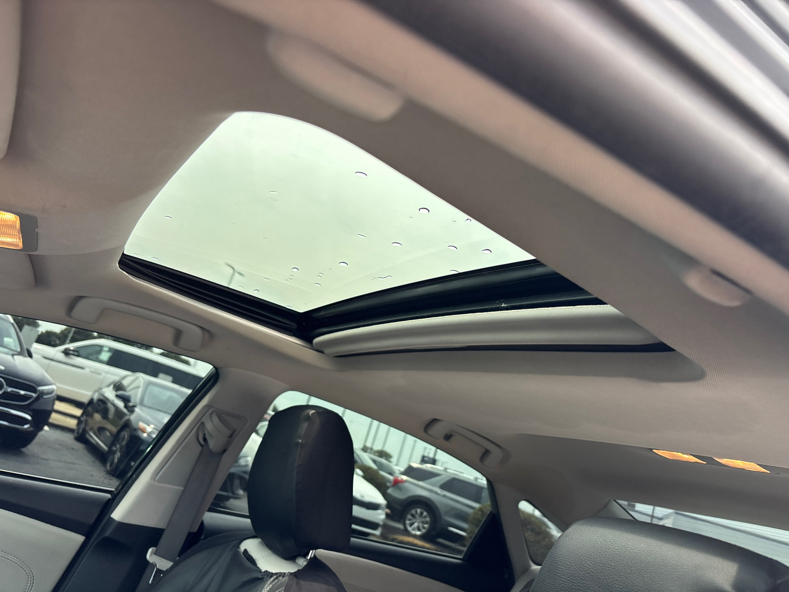 Used 2017 Toyota Avalon XLE Premium w/ Carpet Mat Package FWD image 26