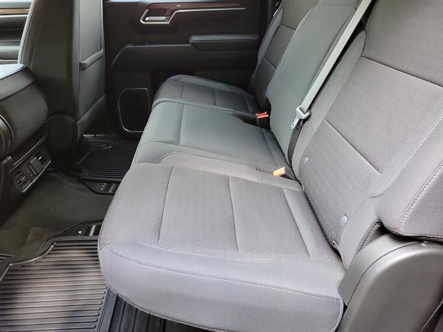 Used 2025 Chevrolet Silverado 1500 LT image 8