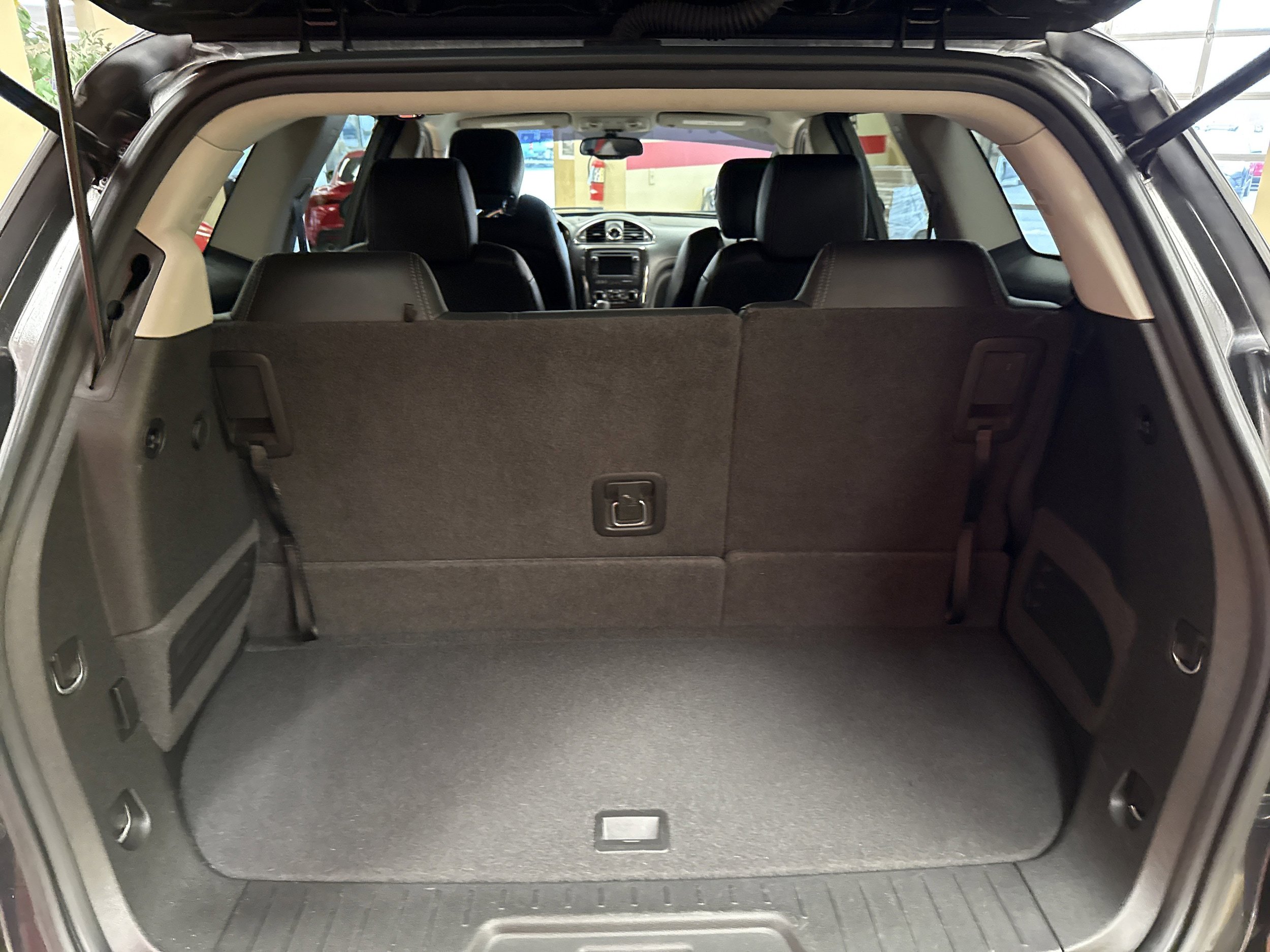Used 2017 Buick Enclave Leather AWD/4WD image 36