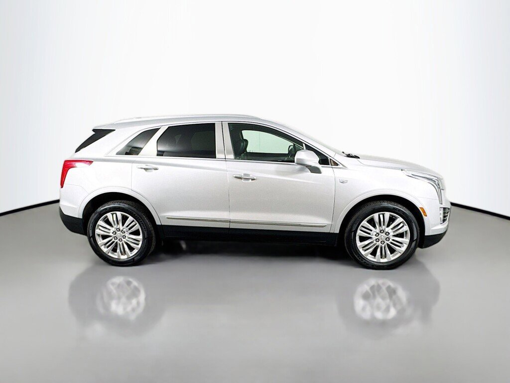 Used 2019 Cadillac XT5 Premium Luxury image 6