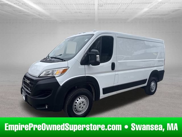 Used 2025 RAM ProMaster 2500 w/ Convenience Group FWD image 1