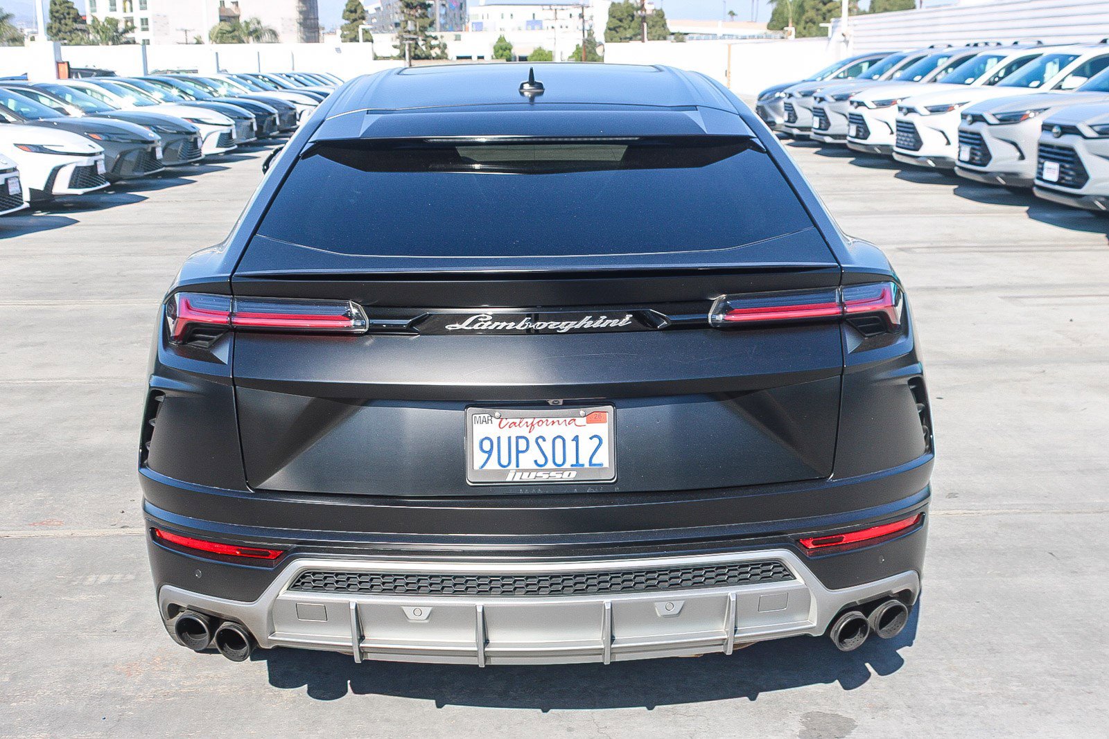 Used 2021 Lamborghini Urus image 13