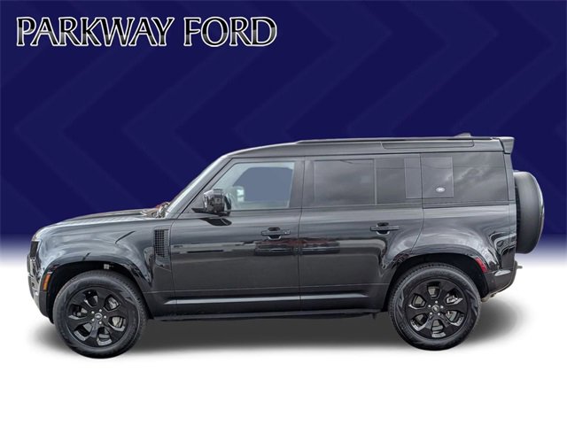 Used 2023 Land Rover Defender 110 X-Dynamic SE image 8