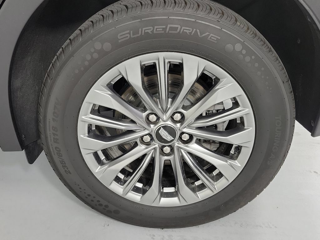 Used 2025 Cadillac XT4 Premium Luxury FWD image 10