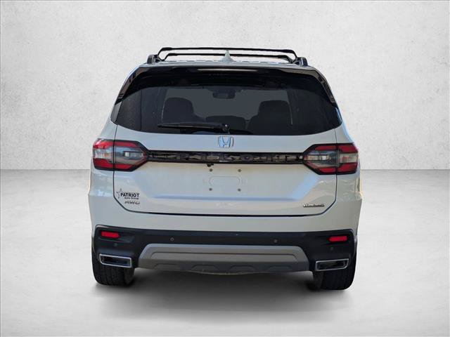 Certified 2023 Honda Pilot Touring image 6