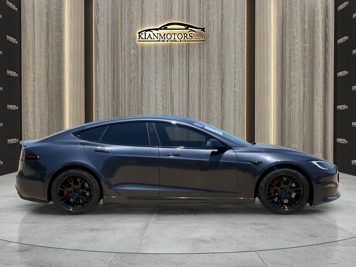 Used 2025 Tesla Model S Plaid AWD/4WD image 12