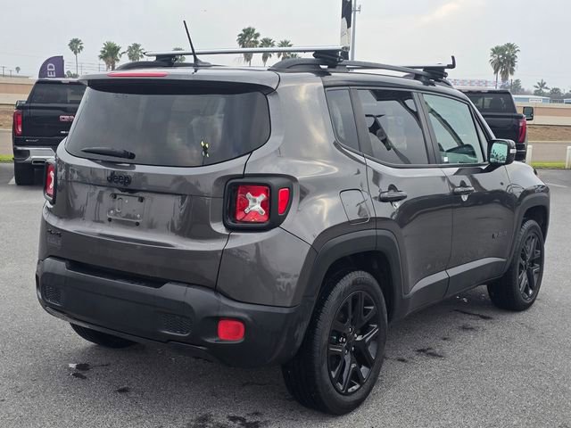 Used 2016 Jeep Renegade Latitude image 5
