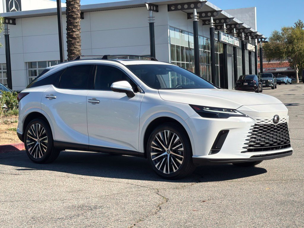 Used 2024 Lexus RX 350 Premium Plus w/ Accessory Package (Z1) FWD image 5