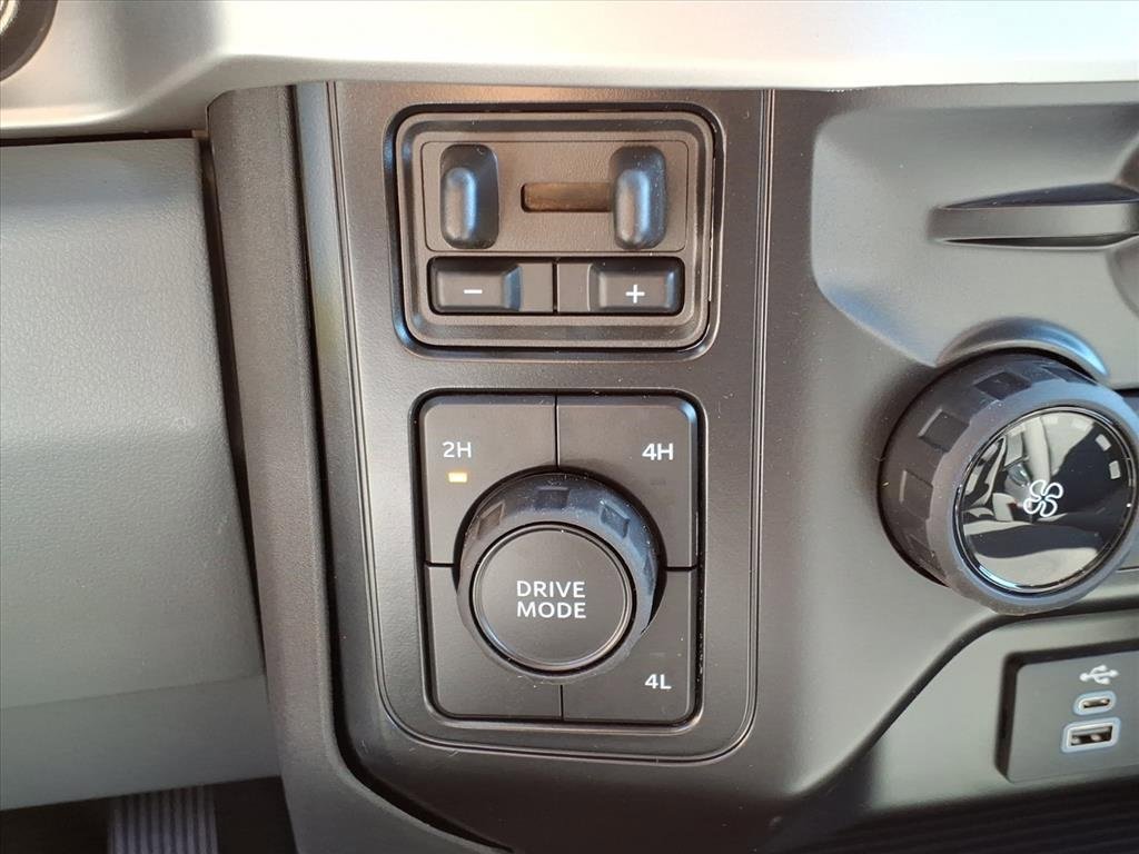 New 2026 Ford F250 XL image 18