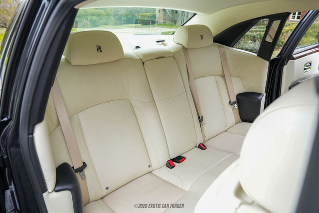 Used 2011 Rolls-Royce Ghost image 53