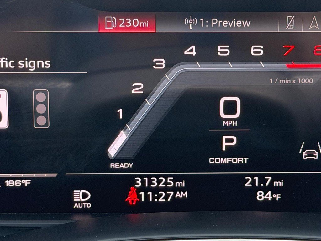 Used 2023 Audi SQ7 Prestige AWD/4WD image 19