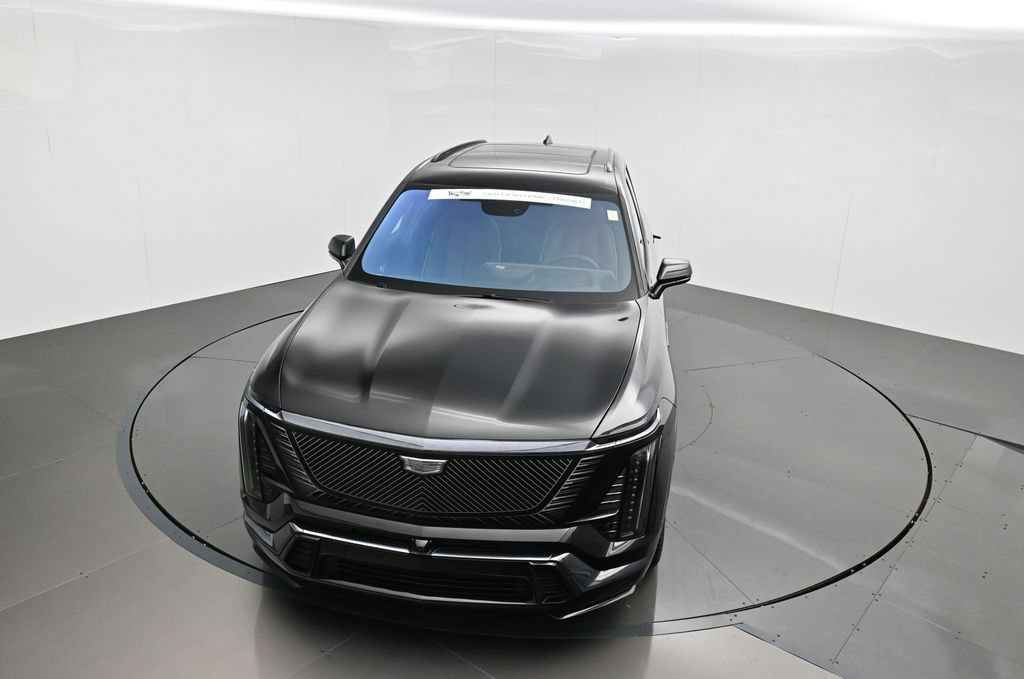 Certified 2026 Cadillac Vistiq Platinum w/ LPO, Floor Liner Package AWD/4WD image 36