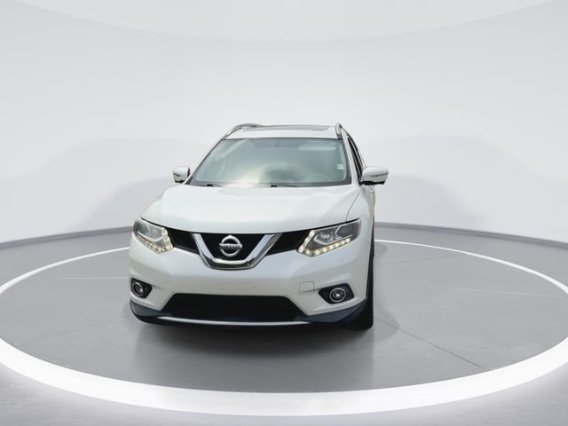 Used 2015 Nissan Rogue SL w/ SL Premium Package AWD/4WD image 4