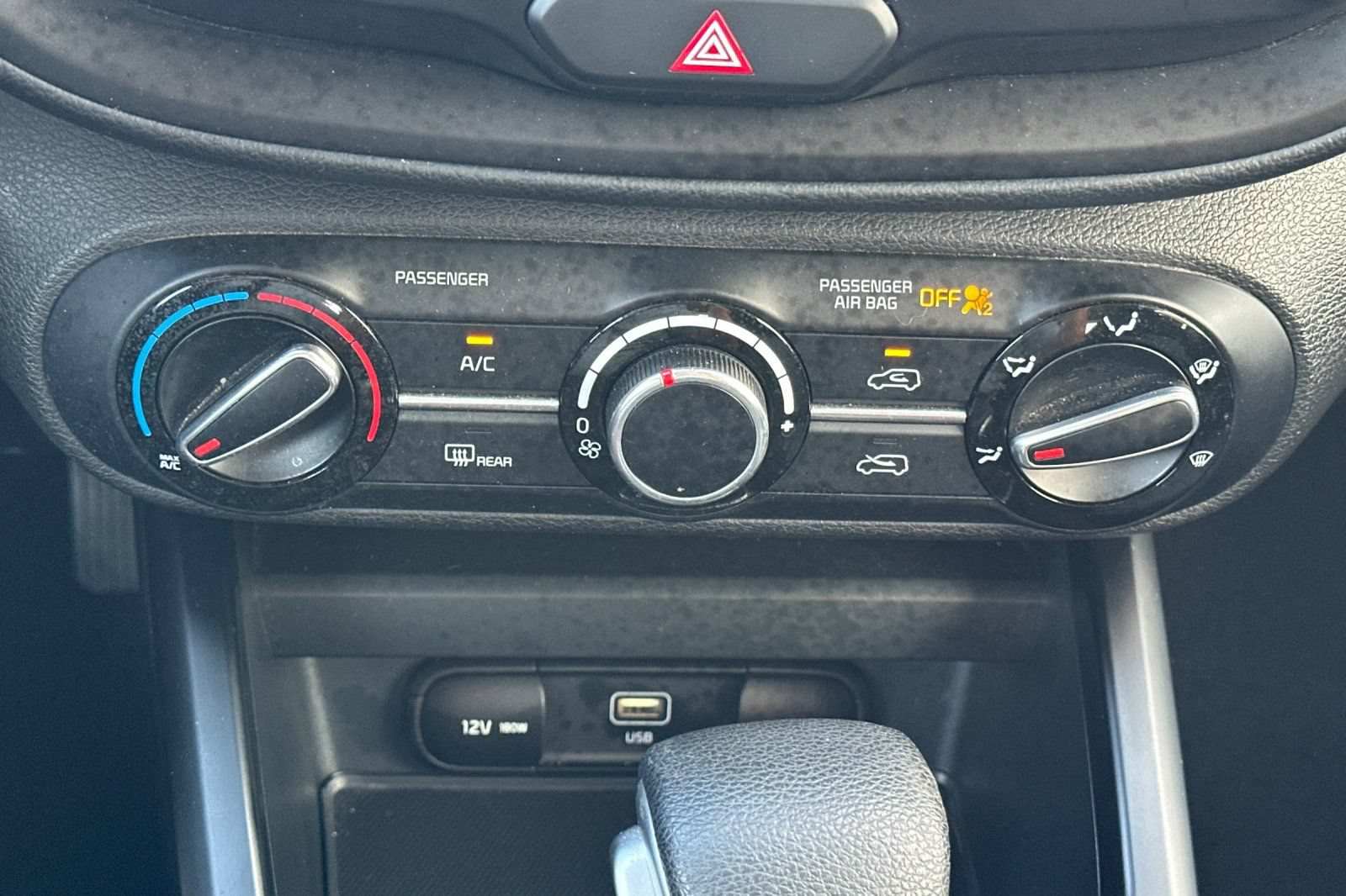 Certified 2023 Kia Soul LX FWD image 22