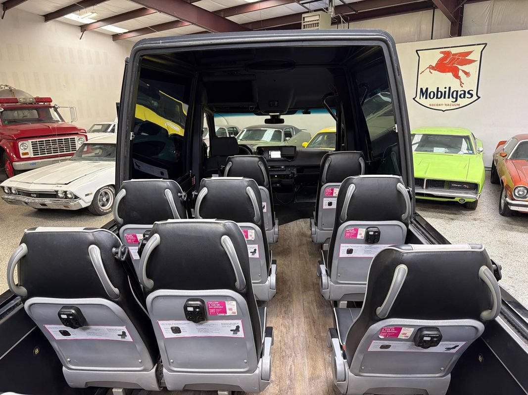 Used 2019 Mercedes-Benz Sprinter 170 Cargo image 37